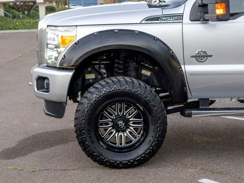 Used 2015 Ford F250 Platinum w/ FX4 Off-Road Package image 8