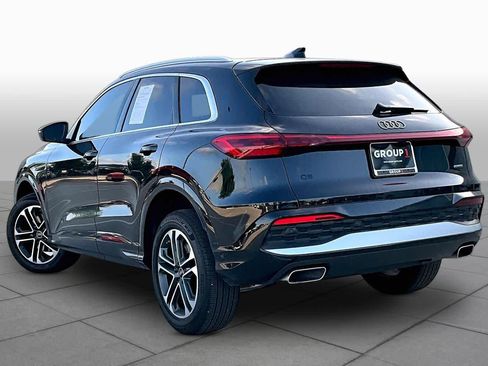 Used 2025 Audi Q5 Premium w/ Convenience Package AWD/4WD image 11