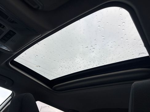 Used 2025 Toyota RAV4 XLE image 25