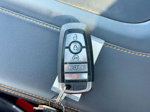 Used 2025 Ford Expedition Tremor AWD/4WD image 40