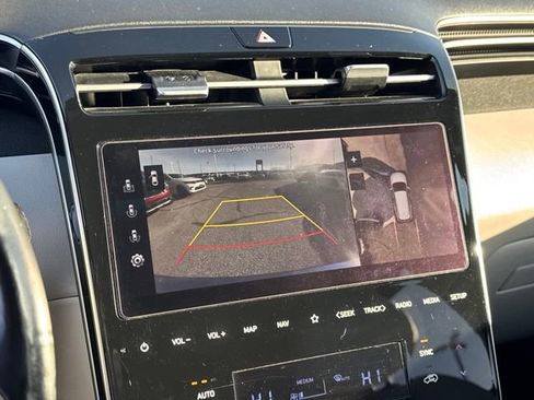 Used 2022 Hyundai Tucson Limited image 19