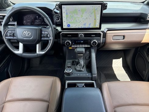 Used 2025 Toyota 4Runner TRD Sport Premium AWD/4WD image 9