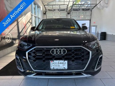 Used 2023 Audi Q5 2.0T Premium Plus w/ Premium Plus Package AWD/4WD image 7