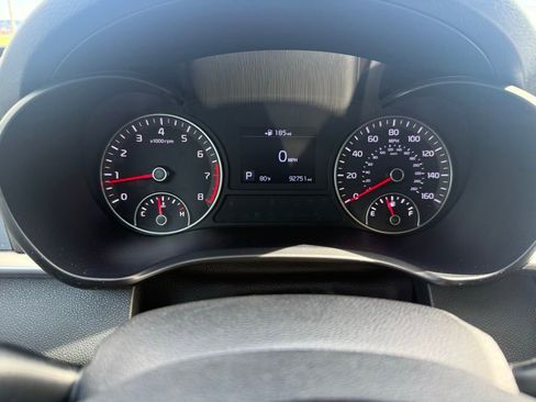 Used 2020 Kia Optima LX FWD image 14