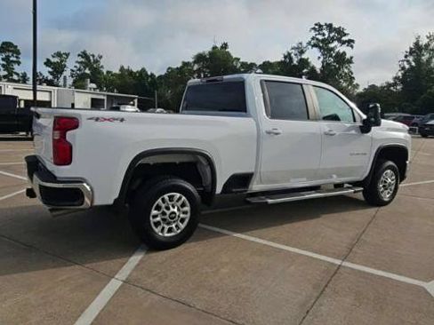 Certified 2025 Chevrolet Silverado 2500 LT w/ Convenience Package AWD/4WD image 8