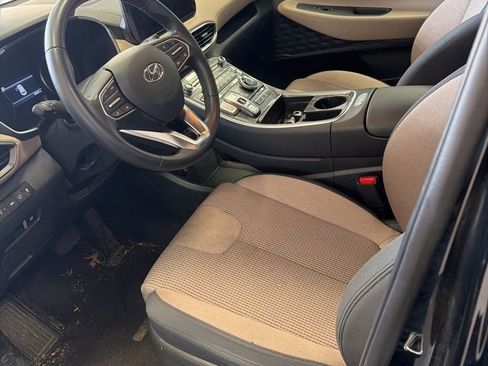 Used 2023 Hyundai Santa Fe SEL image 2