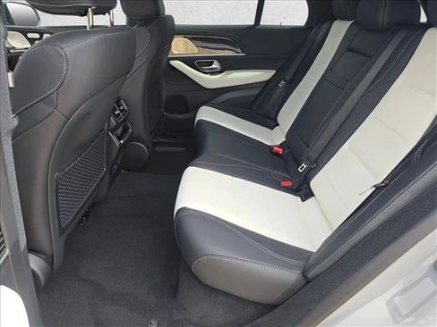 New 2026 Mercedes-Benz GLE 580 4MATIC image 16