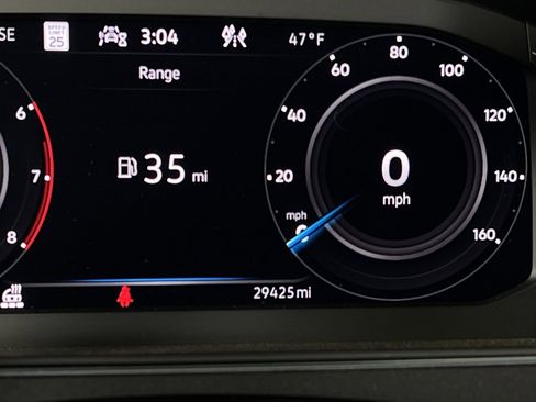 Used 2022 Volkswagen Tiguan SEL R-Line image 13