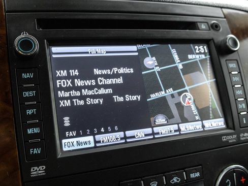 Used 2014 Chevrolet Tahoe LTZ AWD/4WD image 28