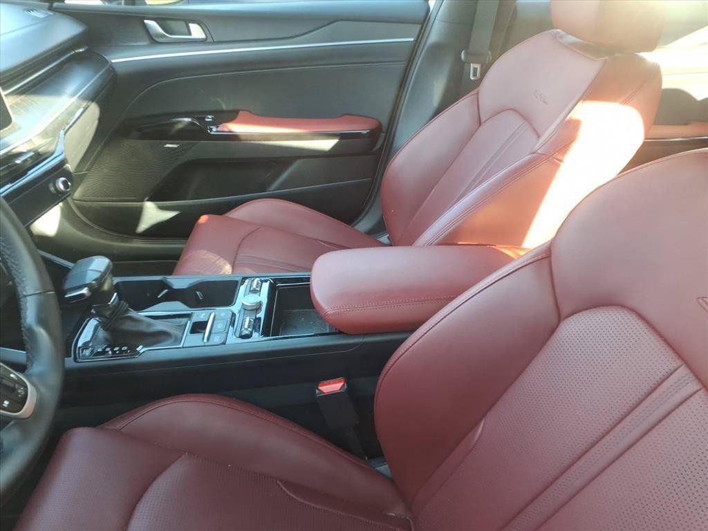 Used 2025 Kia K5 GT-Line w/ GT-Line Premium Package FWD image 11