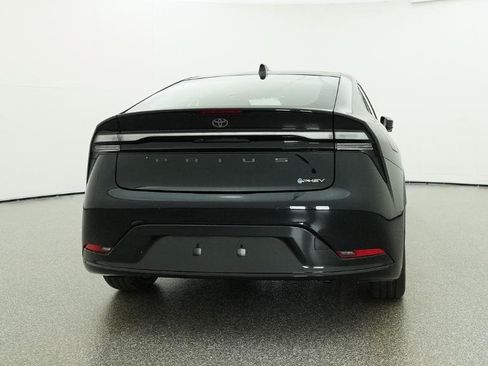 New 2026 Toyota Prius Plug-In Hybrid FWD image 49