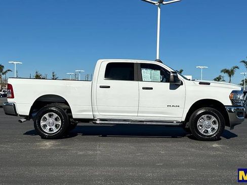 Used 2024 RAM 2500 Big Horn w/ Bed Utility Group image 11