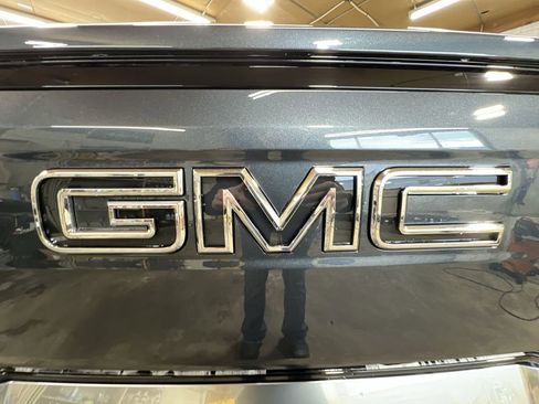 New 2025 GMC Sierra EV Denali image 31