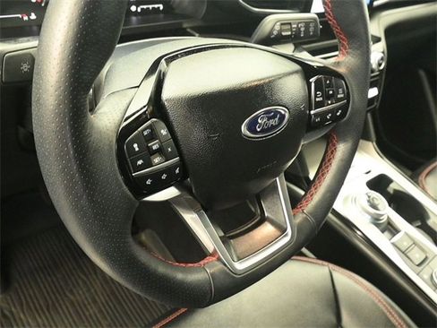 Used 2023 Ford Explorer ST-Line w/ Class IV Trailer Tow Package image 15