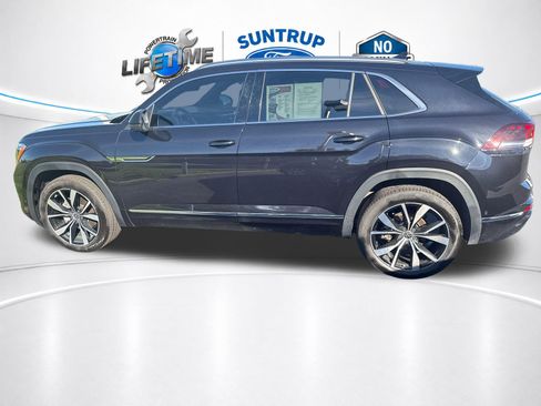 Used 2025 Volkswagen Atlas Cross Sport SEL Premium R-Line AWD/4WD image 19