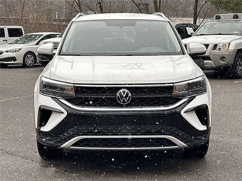 Used 2022 Volkswagen Taos SE image 19