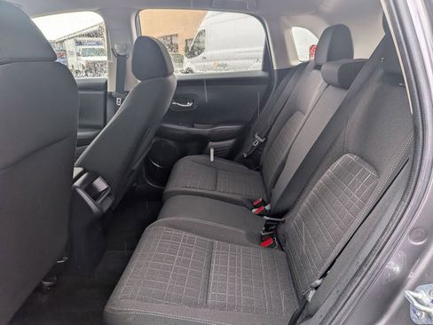 Used 2025 Honda HR-V LX image 27