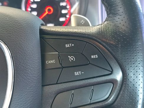 Used 2022 Dodge Charger Scat Pack w/ Driver Convenience Group RWD image 21