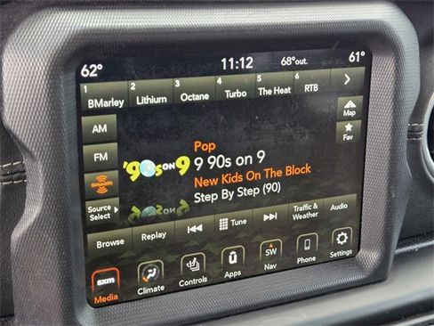 Used 2020 Jeep Gladiator Overland w/ Popular Equipment Package image 29