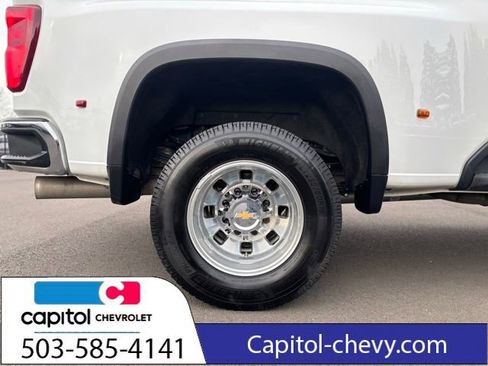 Used 2025 Chevrolet Silverado 3500 LTZ image 22