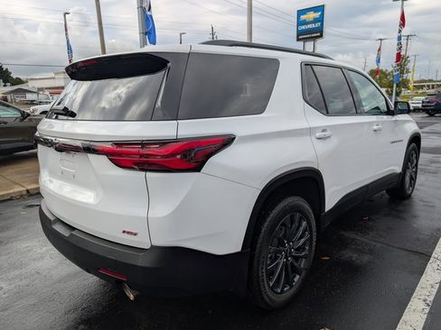 Used 2023 Chevrolet Traverse RS w/ LPO, Floor Liner Package image 5