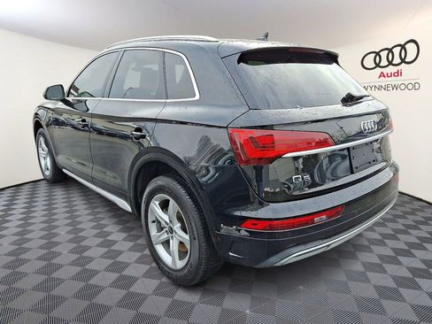 Certified 2023 Audi Q5 2.0T Premium w/ Convenience Package image 4