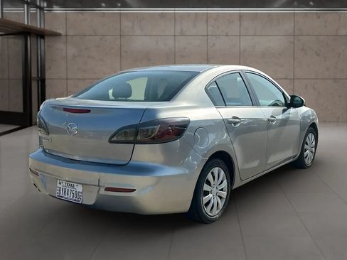 Used 2012 MAZDA MAZDA3 i Sport FWD image 3