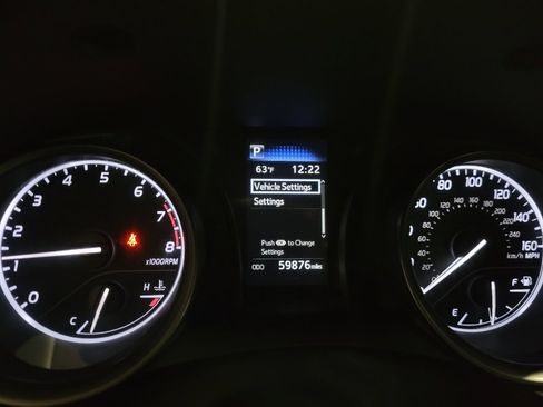 Used 2022 Toyota Camry SE image 23