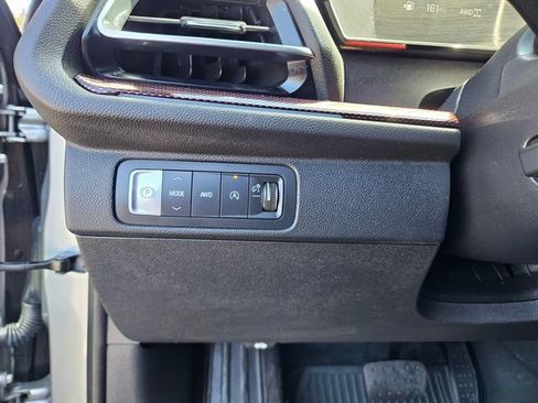 Used 2024 Chevrolet Traverse RS w/ LPO, Floor Liner Package AWD/4WD image 37