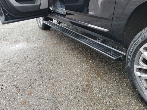 Certified 2023 GMC Yukon XL Denali Ultimate w/ LPO, Floor Liner Package image 32