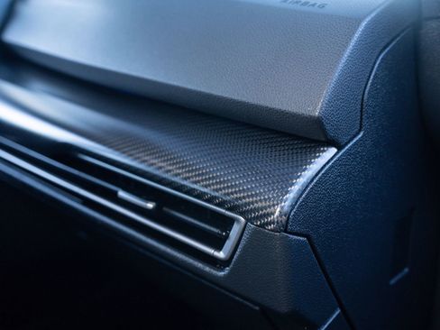 Used 2023 Volkswagen Golf 20th Anniversary Edition image 22