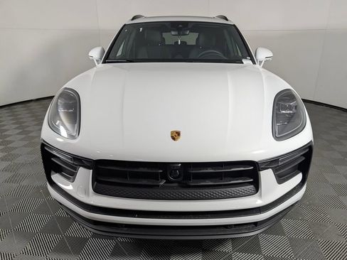 New 2026 Porsche Macan AWD/4WD image 10