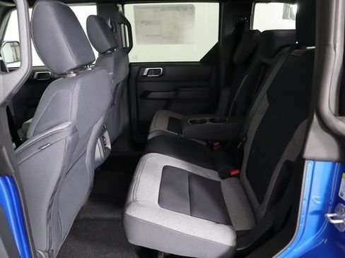 New 2025 Ford Bronco Big Bend image 16