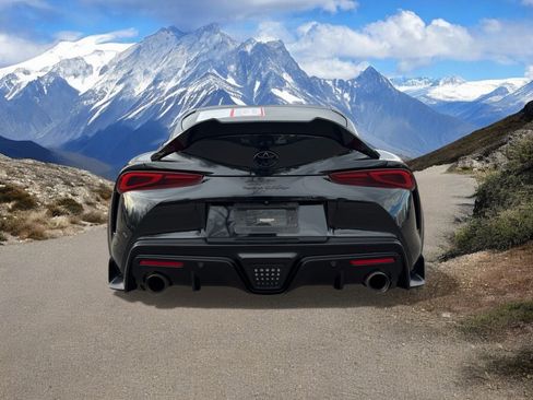 Used 2020 Toyota Supra image 4