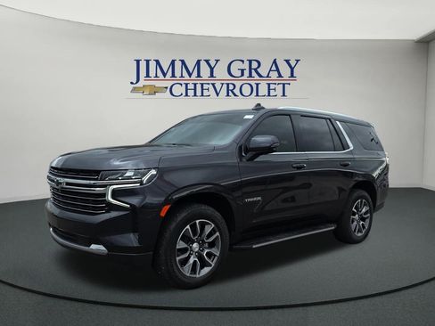 Used 2024 Chevrolet Tahoe LT w/ LT Signature Package AWD/4WD image 1