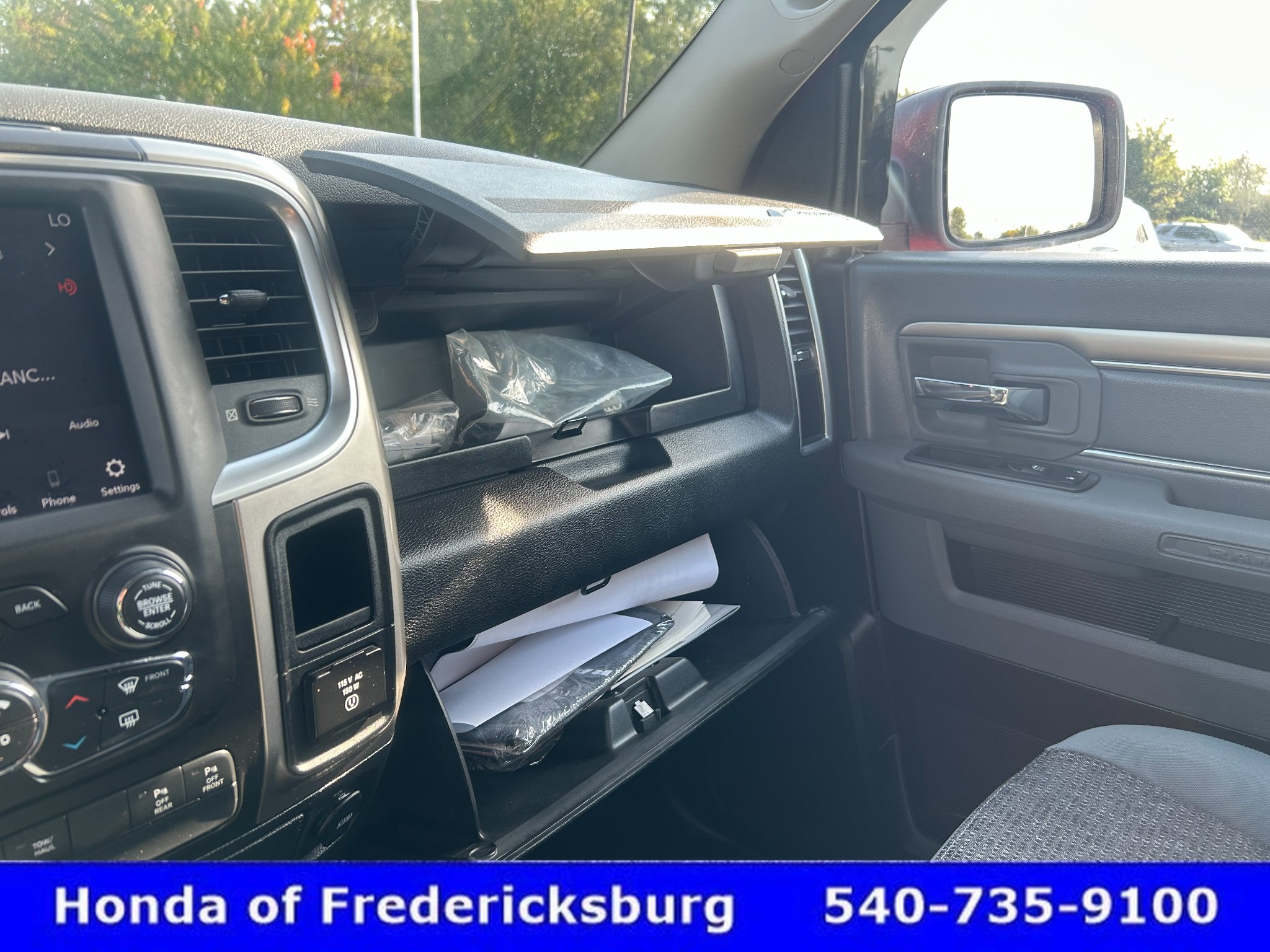 Used 2019 RAM 1500 Big Horn AWD/4WD image 22