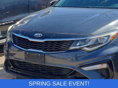 Used 2020 Kia Optima LX image 2