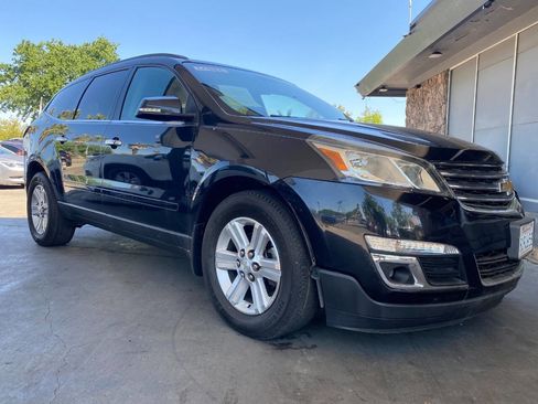 Used 2014 Chevrolet Traverse LT AWD/4WD image 11