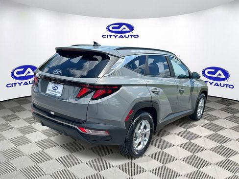 Used 2024 Hyundai Tucson SEL FWD image 3