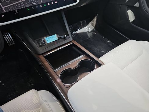 Used 2023 Tesla Model S Standard Range AWD/4WD image 24