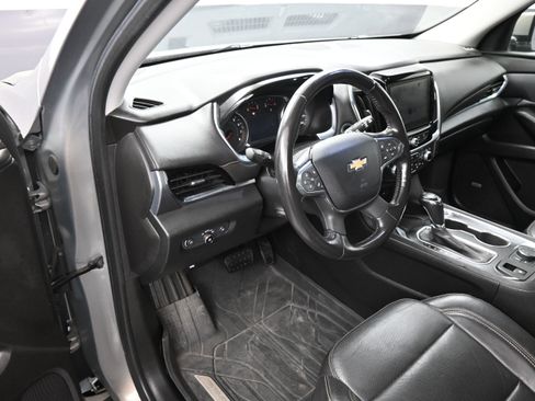 Used 2019 Chevrolet Traverse Premier w/ LPO, Floor Liner Package AWD/4WD image 12