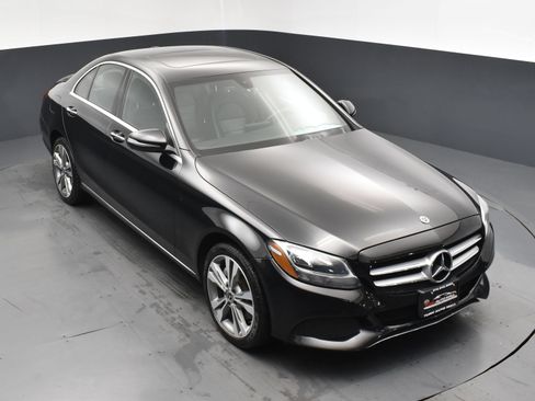 Used 2018 Mercedes-Benz C 300 4MATIC Sedan image 21