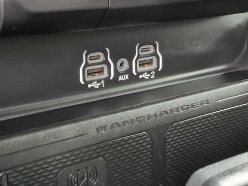 Used 2025 RAM 1500 Laramie w/ Sport Appearance Package AWD/4WD image 22