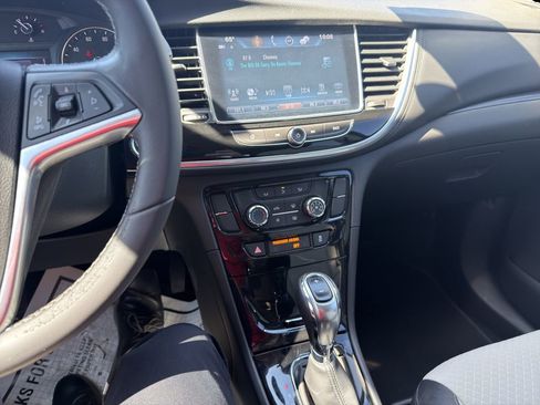 Certified 2021 Buick Encore Preferred w/ Safety Package FWD image 23