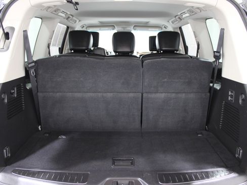 Used 2017 Nissan Armada Platinum image 32