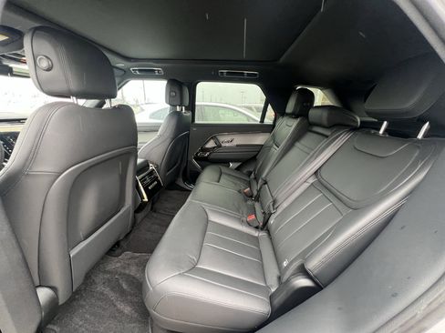 Certified 2025 Land Rover Range Rover Sport S image 32