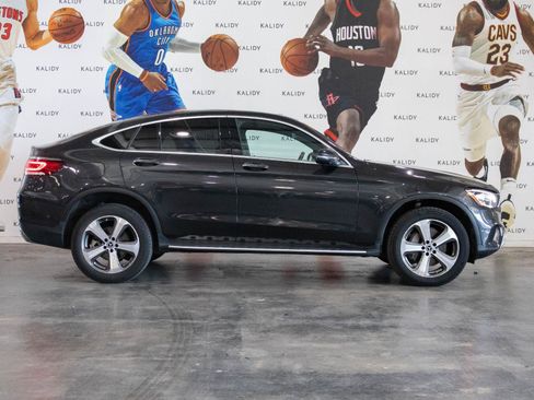 Used 2020 Mercedes-Benz GLC 300 4MATIC Coupe w/ Parking Assistance Package image 19