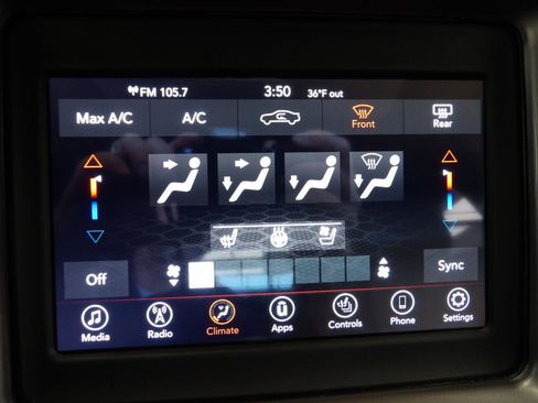 Used 2021 Dodge Charger SXT w/ Leather Interior Group image 35