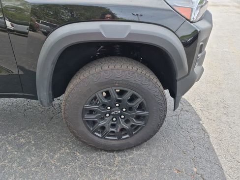 New 2026 Chevrolet Colorado Trail Boss AWD/4WD image 9