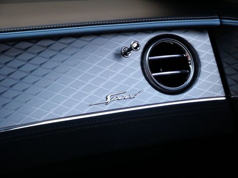 Used 2024 Bentley Continental GT Speed image 25